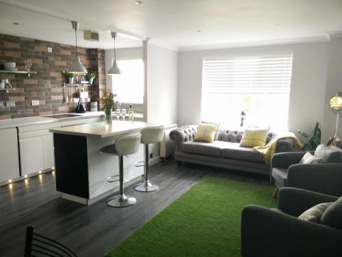 St. Davids Apartment | Boutique Coastal appt nr Edinburgh