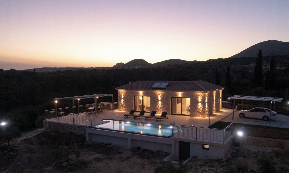 Karavados Villa | Brand New: Kefalonia Stone Villas - Villa Trapezaki Retreat