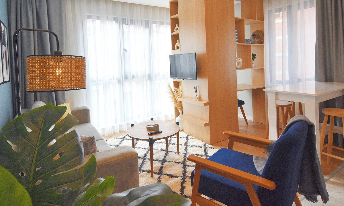 Kagithane Apartment | Bright 1BR Apt: Perfect Blend of Comfort & Style.
