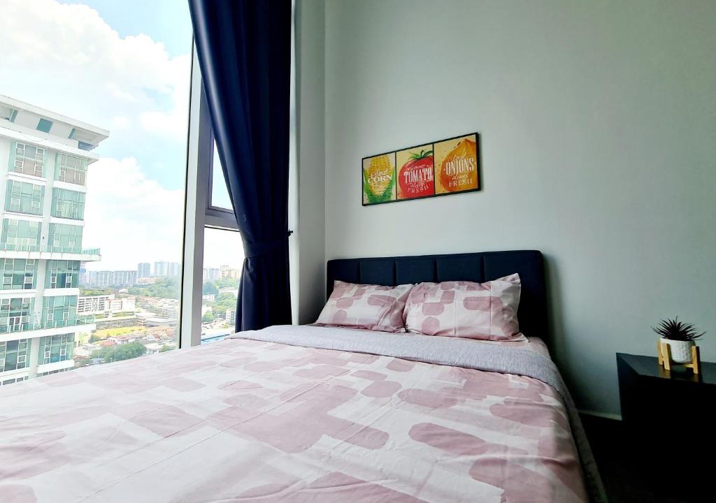 Taman Hock Ann Apartment | Bright 7 Guests Scott Garden Duplex 1 Room Old Klang Road, Taman Desa, Kuchai Lama, Bangsar South, Pearl Point, Mid Valley, Kuala Lumpur