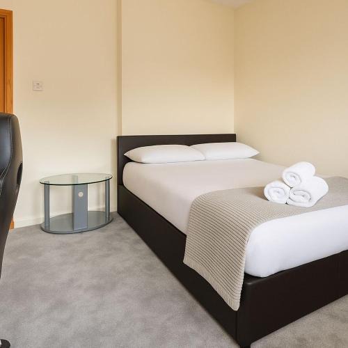 West Pilton Apartment | Bright & Spacious 2 Bedroom Flat