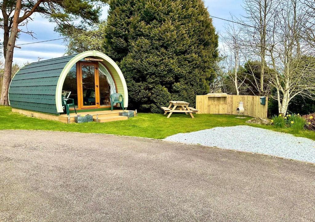Brora Bed & Breakfast | Brora Pods