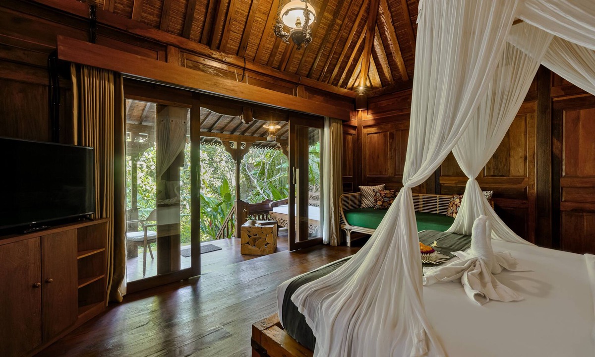 Kutuh Kaja Villa | Bubu Mesari Ubud Villa