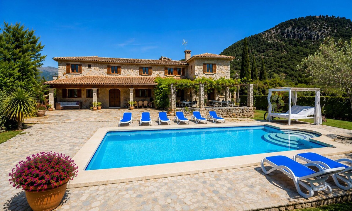 Pollensa House | Ca l'Apostol, Mallorca style villa with a swimming pool