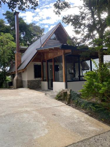 Monteverde Ski Chalet | Cabaña de Montaña Flaki's