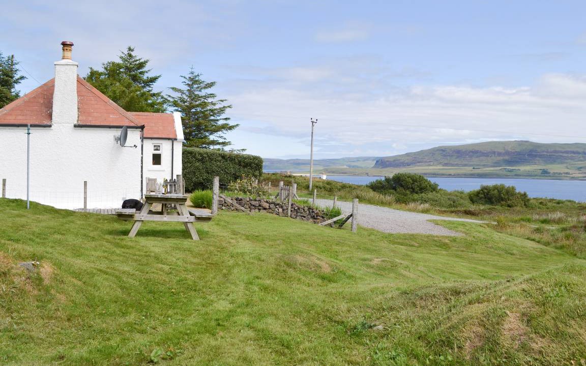 Colbost Cottage | Cabin ∙ 1 bedroom ∙ 2 guests