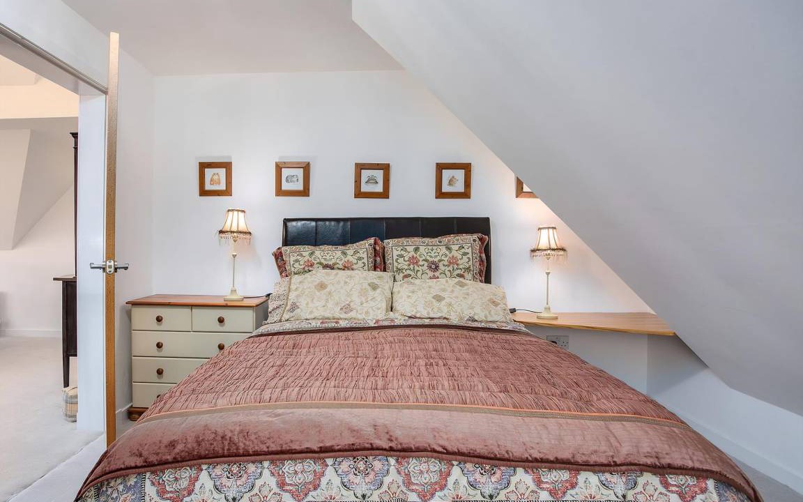 Auchtermuchty Cottage | Cabin ∙ 2 bedrooms ∙ 4 guests