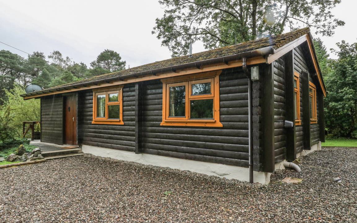 Killin Cottage | Cabin ∙ 2 bedrooms ∙ 4 guests