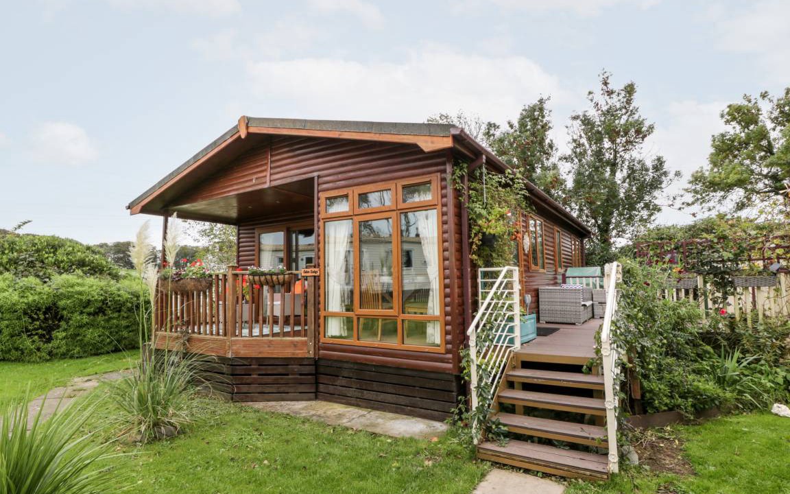 Newton Stewart Cottage | Cabin ∙ 2 bedrooms ∙ 4 guests