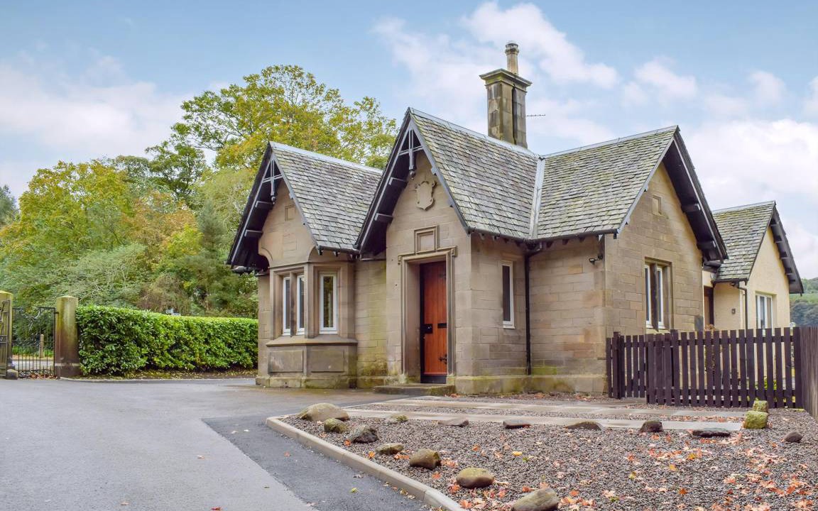 Linlithgow Cottage | Cabin ∙ 2 bedrooms ∙ 4 guests