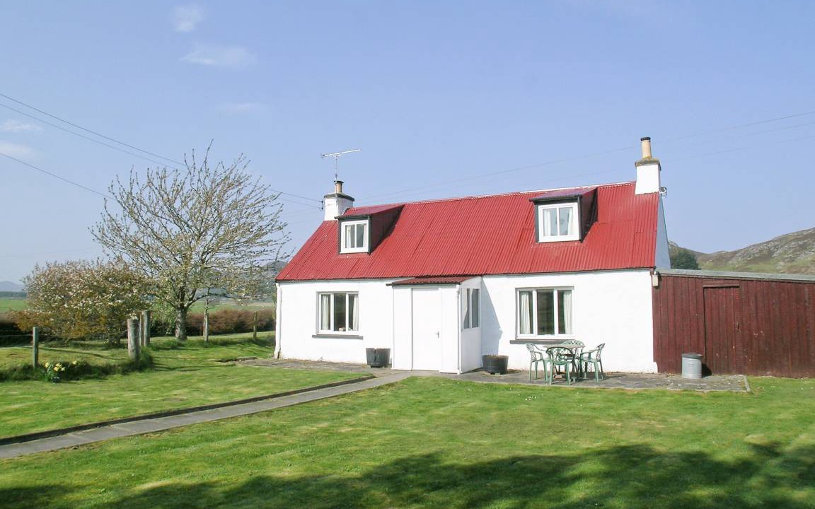 Croachy Cottage | Cabin ∙ 3 bedrooms ∙ 4 guests