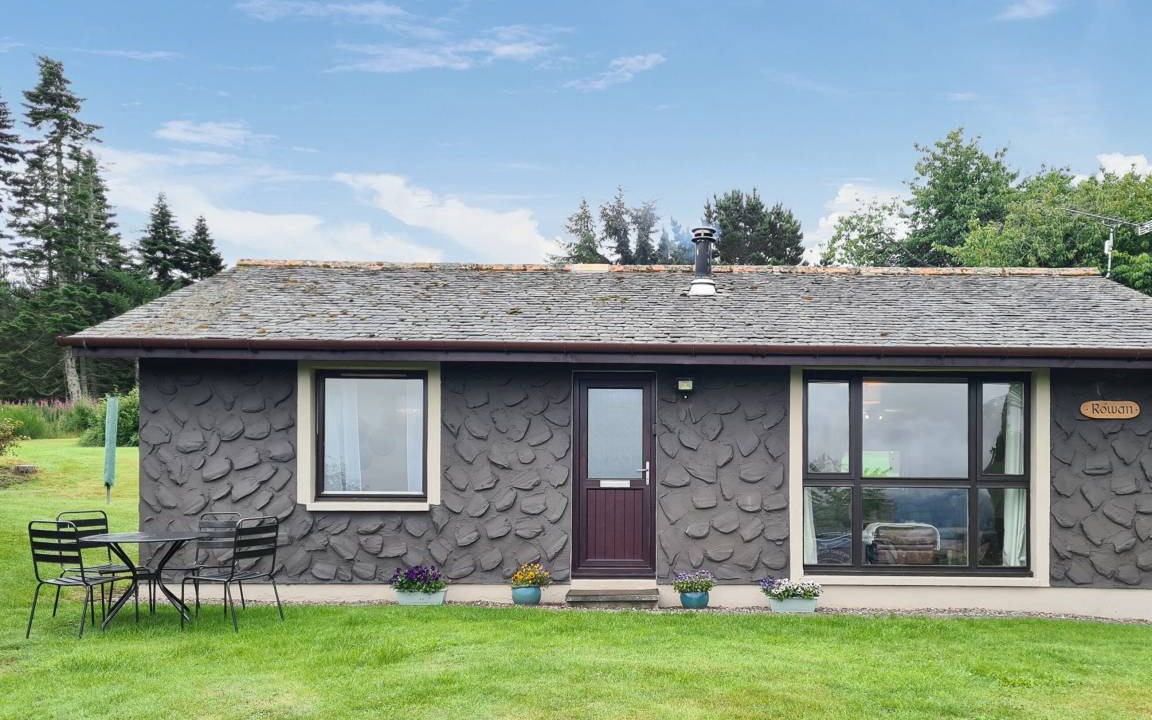 Dingwall Cottage | Cabin ∙ 3 bedrooms ∙ 5 guests