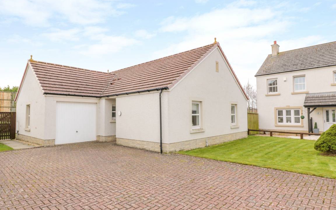 Ayr Cottage | Cabin ∙ 3 bedrooms ∙ 6 guests