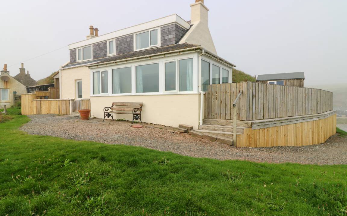 Ellon Cottage | Cabin ∙ 3 bedrooms ∙ 5 guests