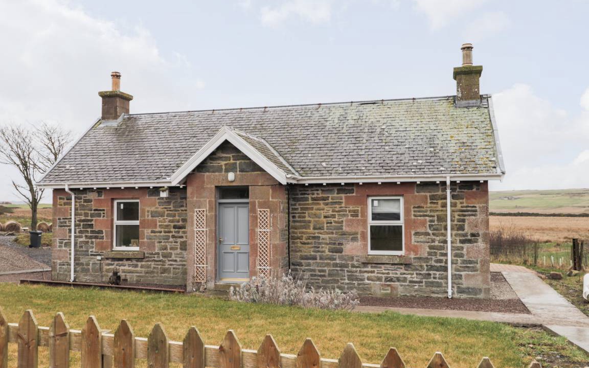 Lybster Cottage | Cabin ∙ 3 bedrooms ∙ 6 guests