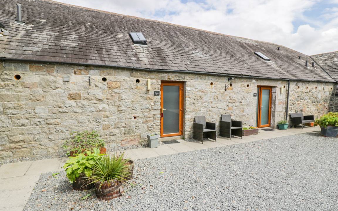 Newton Stewart Cottage | Cabin ∙ 3 bedrooms ∙ 6 guests