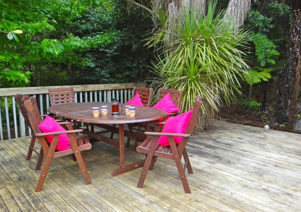 Tawharanui House | Campbells Beach Hideaway - Campbells Beach Bach
