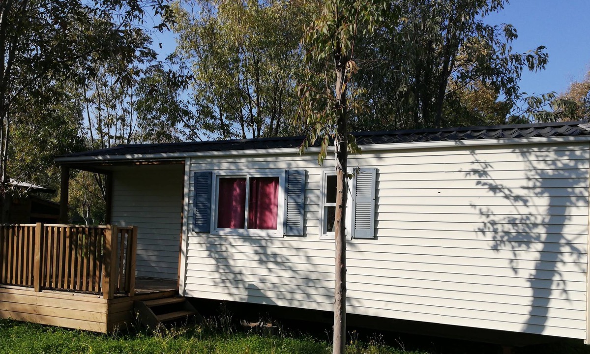 Marinella Di Cutro RV Rental | Camping Lo Ionio