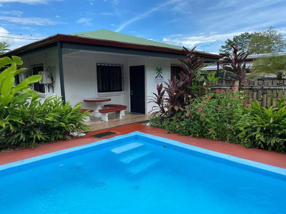 Uvita Villa | Casa Lopez - Magnificent House with a Pool