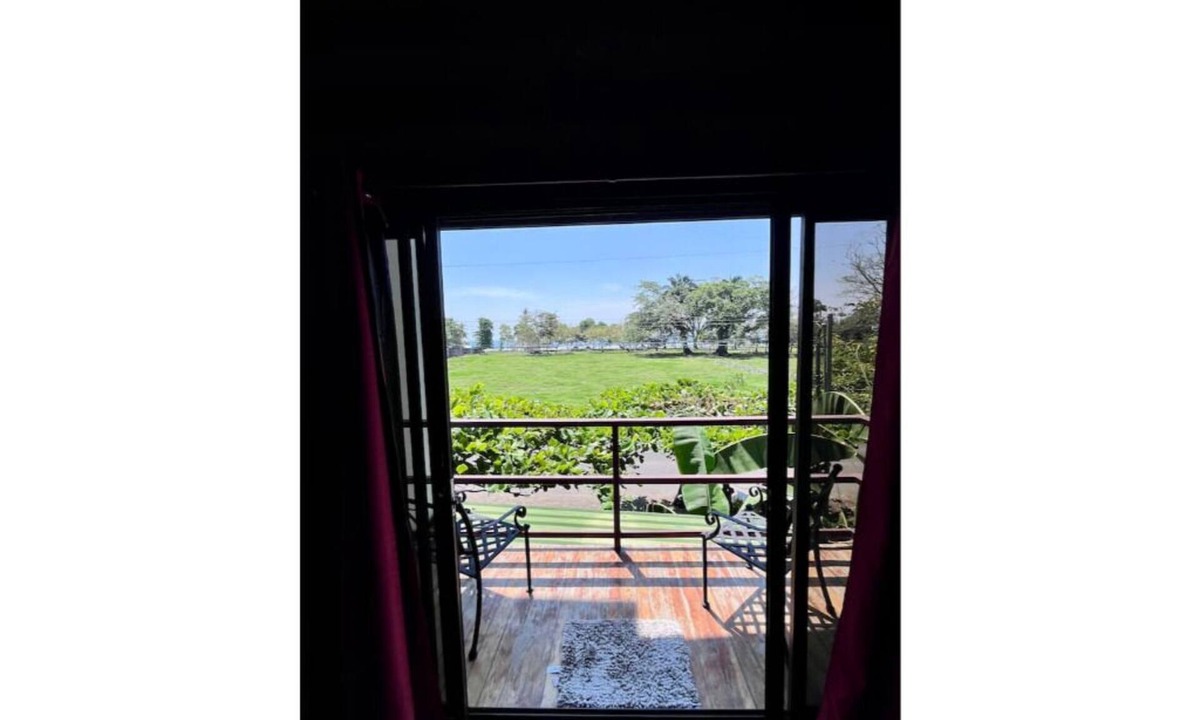 Las Olas Beach Community Condo | Casa Macaw Ocean View 3-bedroom condo in fantastic Esterillos Oeste with AC,WiFi