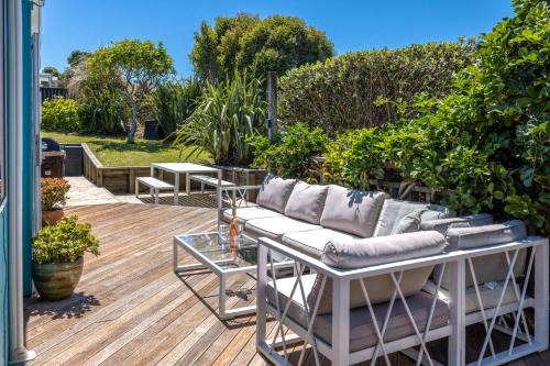 Oneroa House | Casa Sol - Central Oneroa Retreat