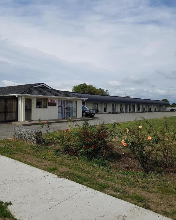 Foxton Hotel | castletown motel