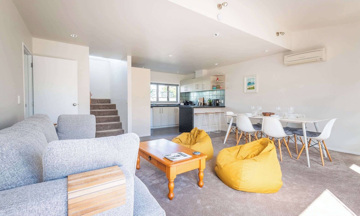 Rotorua House | Central Oasis - Townhouse near CBD, Sleeps 6