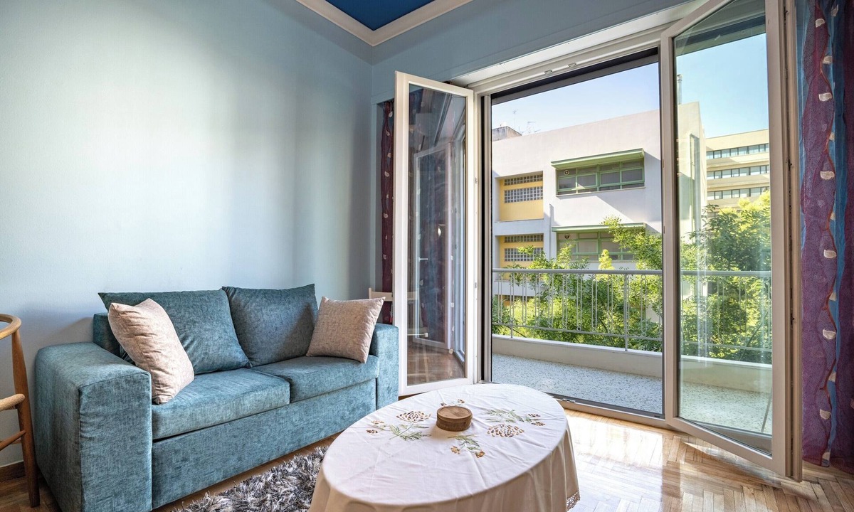 Omonia Apartment | Central Spot 2-Bedroom Apt by ΜΡS