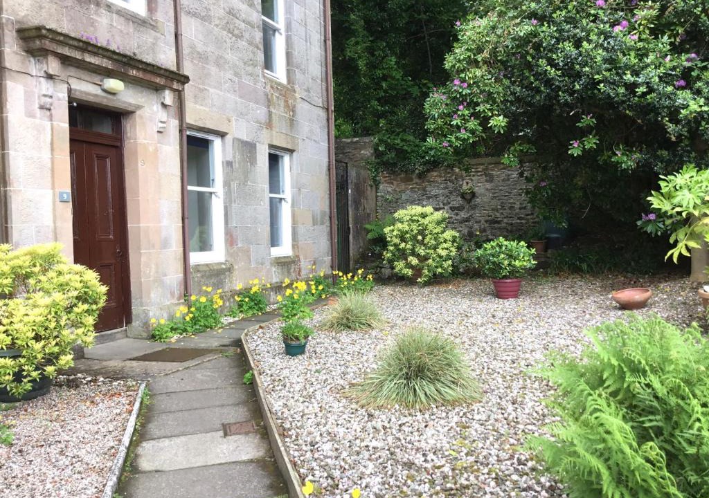 Rothesay Apartment | Chapelhill Hideaway Isle of Bute licence AR00654F