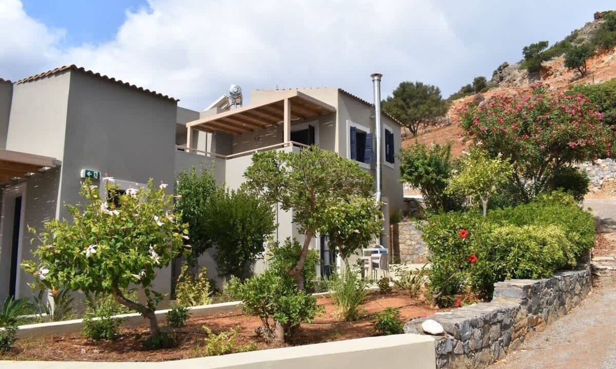 Stalida House | Charming Villa with Private Terrace & Sea View