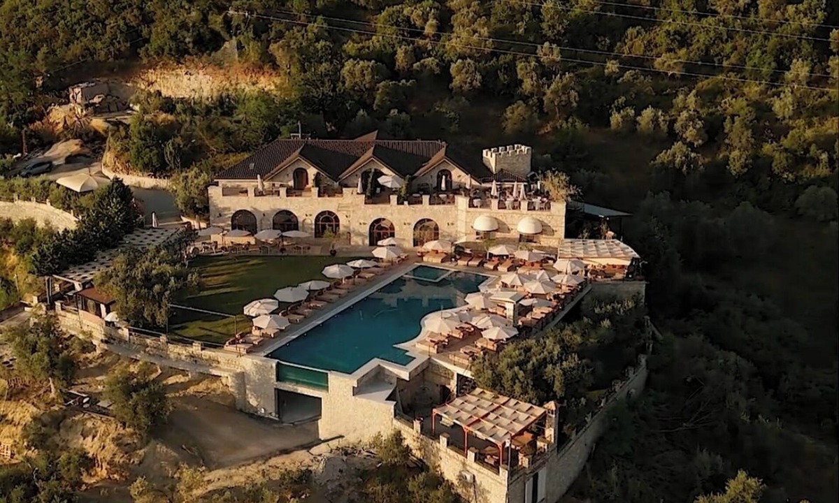 Dajt Hotel | Chateau Fasel