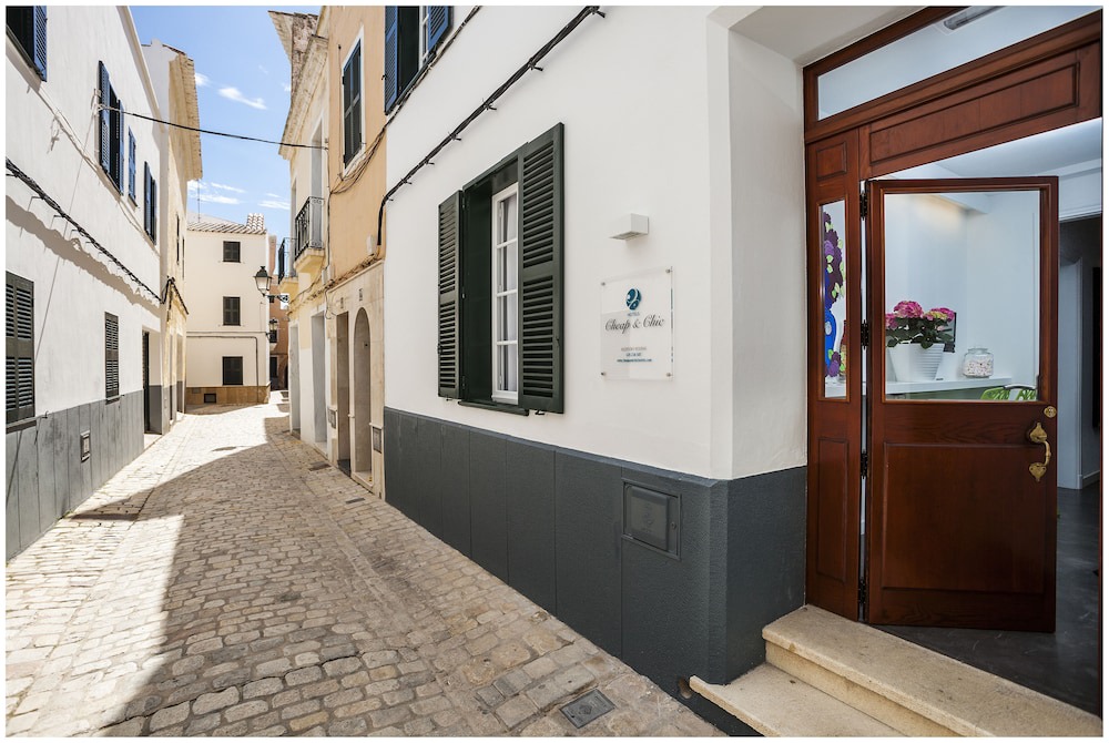 Ciutadella de Menorca Hotel | Cheap & Chic Hotel