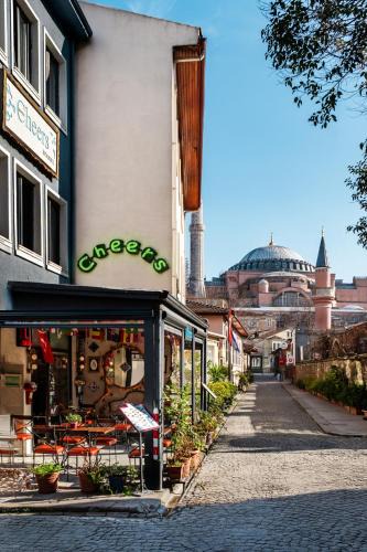 Old City Hostel | Cheers Hostel