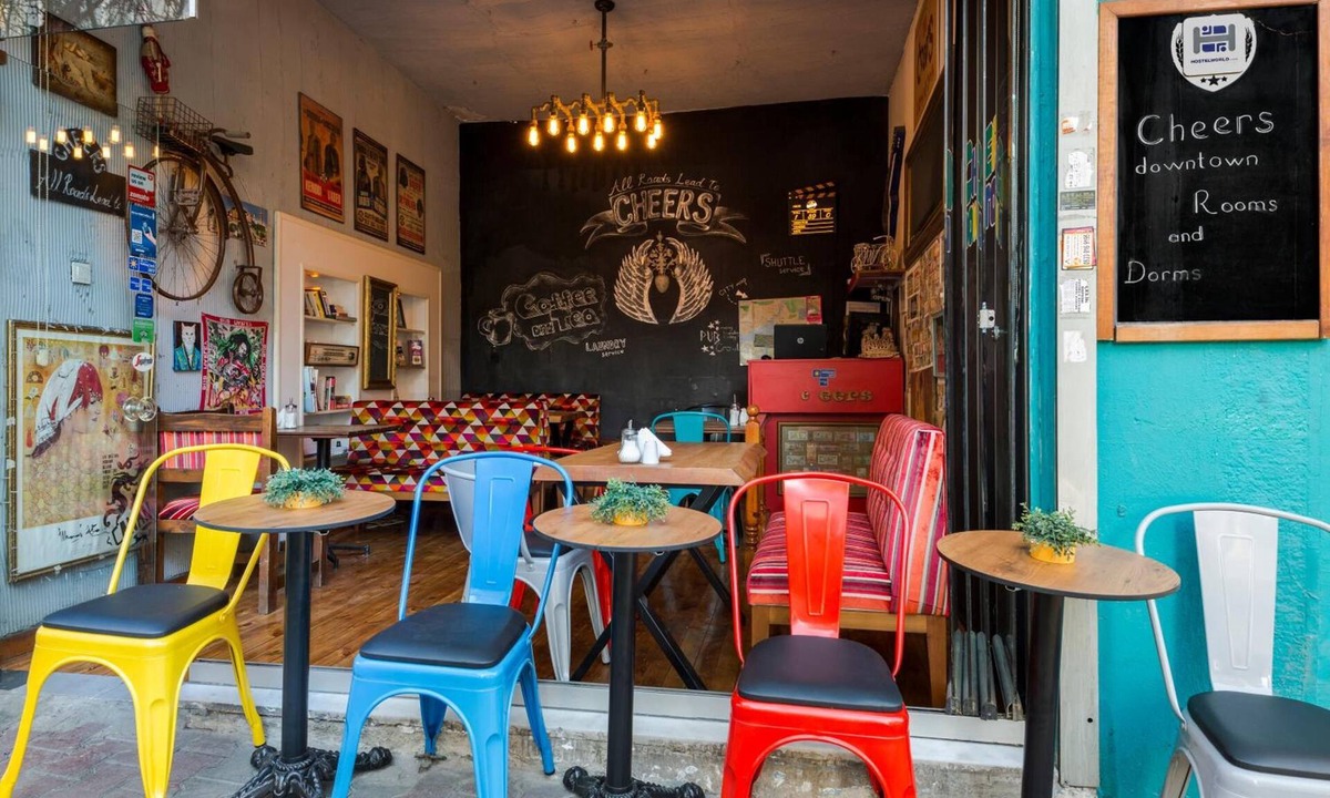 Tophane Hostel | Cheers Midtown Hostel
