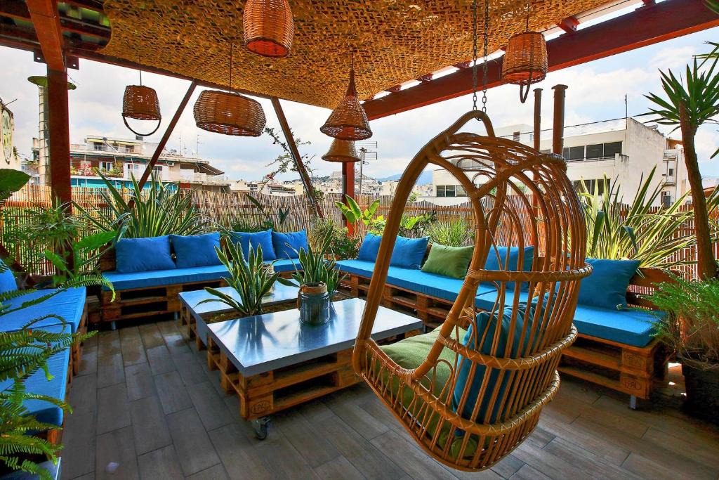 Kerameikos Apartment | Chic Studio With Rooftop Lounge Walk To Acropolis
