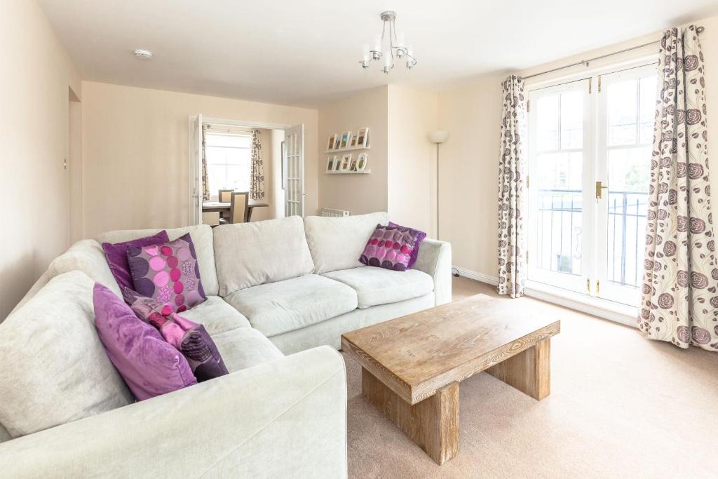 Bonnington Apartment | City Centre Apartment