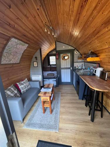 Kinlochleven Ski Chalet | Coe Pod, West Highland Way Holidays