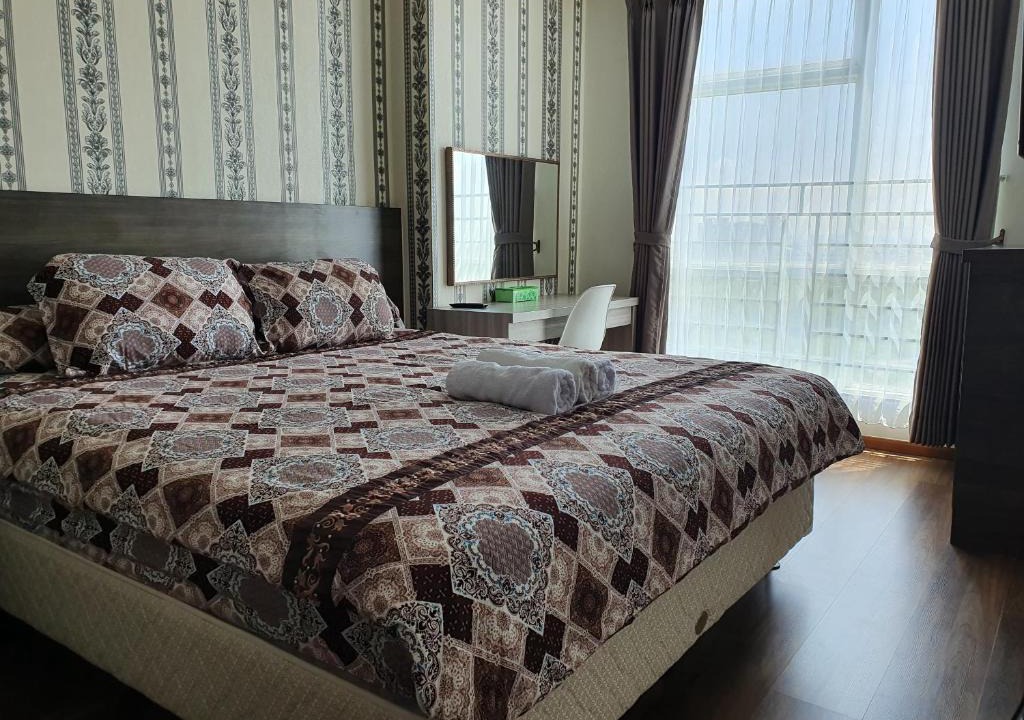 Surabaya Apartment | Comfy Apartment Grand Sungkon Lagoon