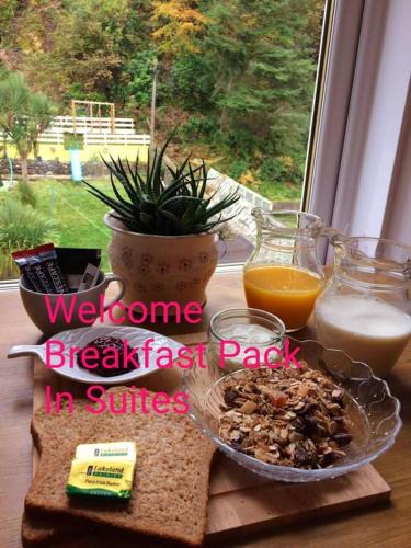 Rothesay House | Commodore Guesthouse, Seaside Holiday Suites