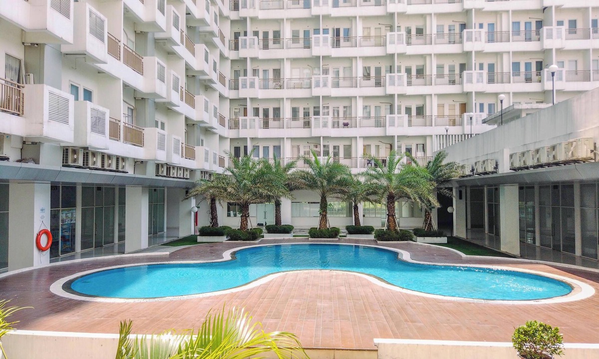 Citaringgul Apartment | Compact White 1Br At Sentul Tower Apartment