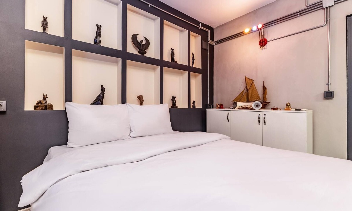 Osmanbey Apartment | Contemporary and Stylish Flat in Sisli