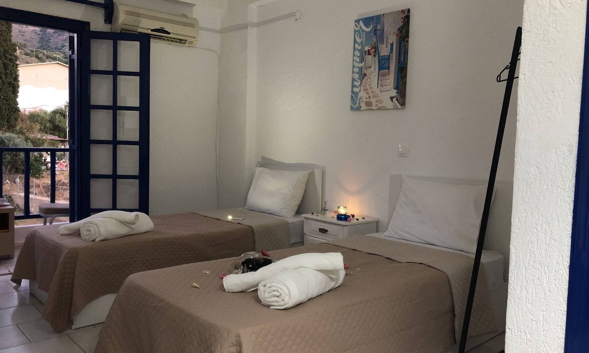 Agia Pelagia House | Cosmopolitan hospitality