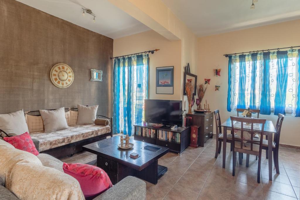 Stoupa Apartment | Cosy apartment in Stoupa