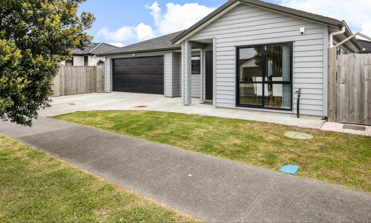 Papakura House | Cosy room near airport