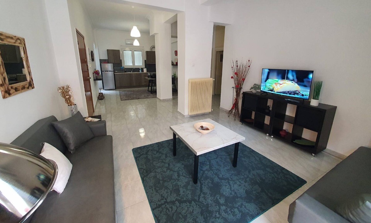 Kallithea Apartment | Cozy Apartment near the sea and the city center