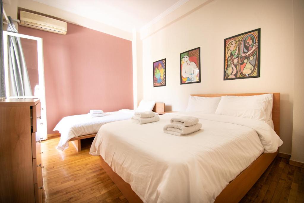Anafiotika Apartment | Cozy Flat in Heart of Acropolis