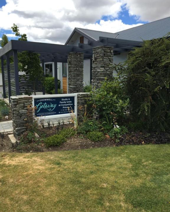 Lowburn Hotel | Cromwell Getaway