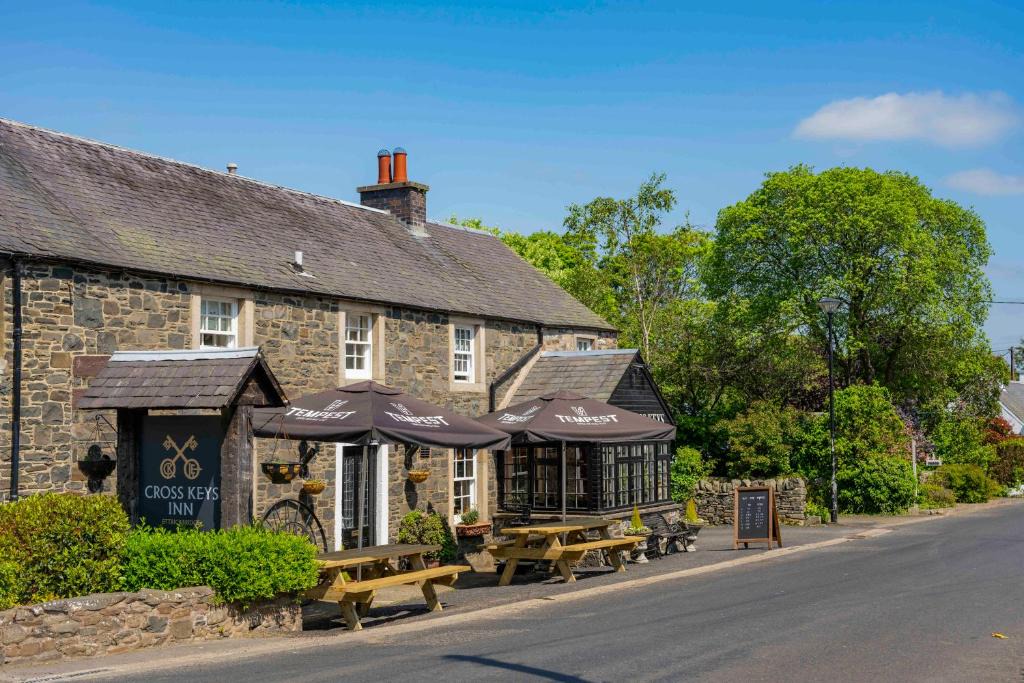 Selkirk Hotel | Cross Keys Inn Ettrickbridge