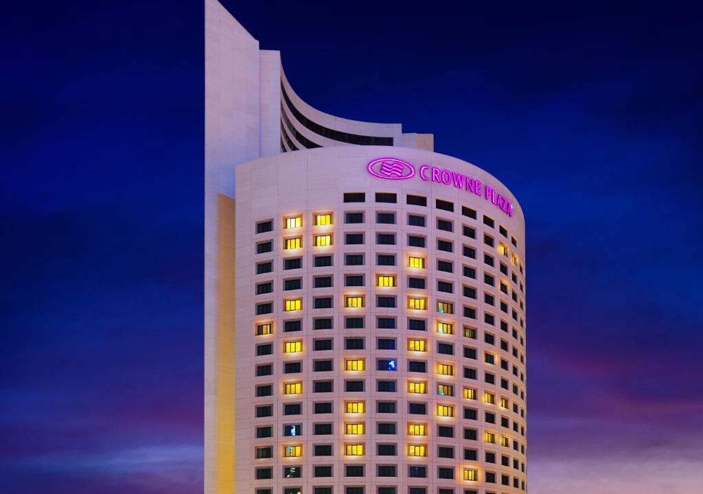 Umraniye Hotel | Crowne Plaza Istanbul Oryapark by IHG