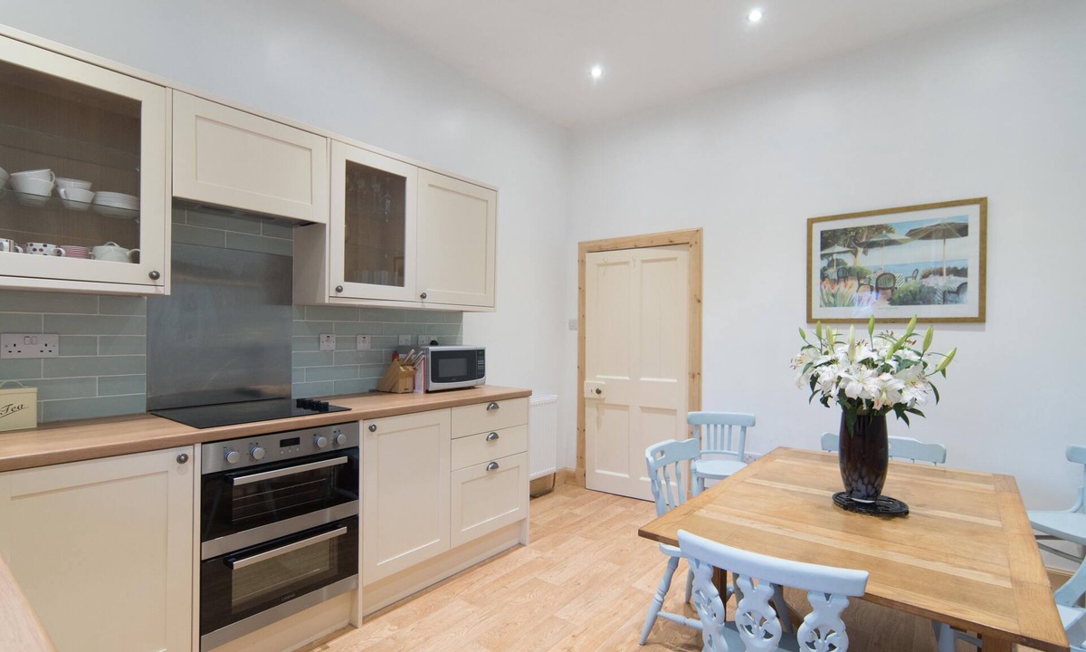 Kilmelfort House | Cuil Lodge is a family 5 bedroomed house which has just been renovated.